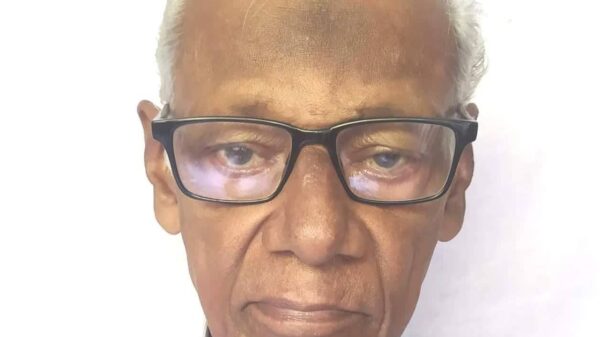 সফল কর্মজীবনের অধিকারী  নিহারেন্দু ভট্টাচার্য্য স্যার 