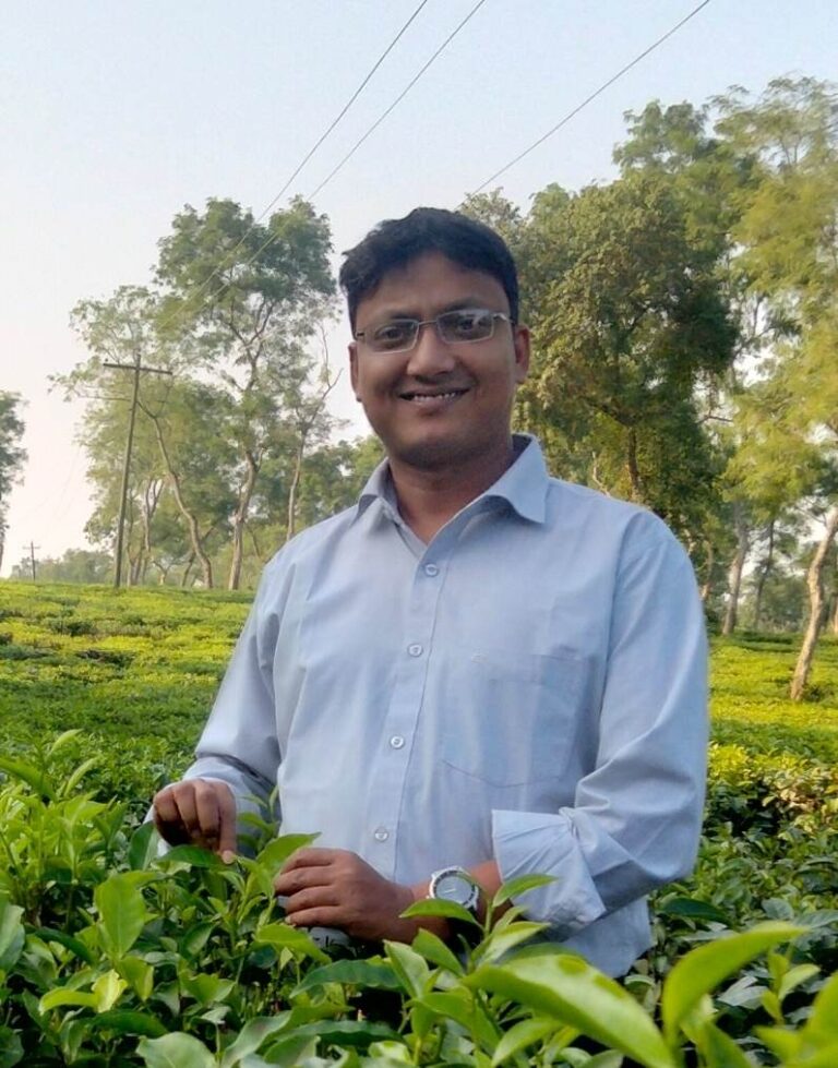 কবি এ্যাডজুটেন্ট আসাদ মিলনের….সুলতানা